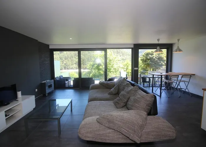 Lobo - Casas Barca Do Rio By Casas